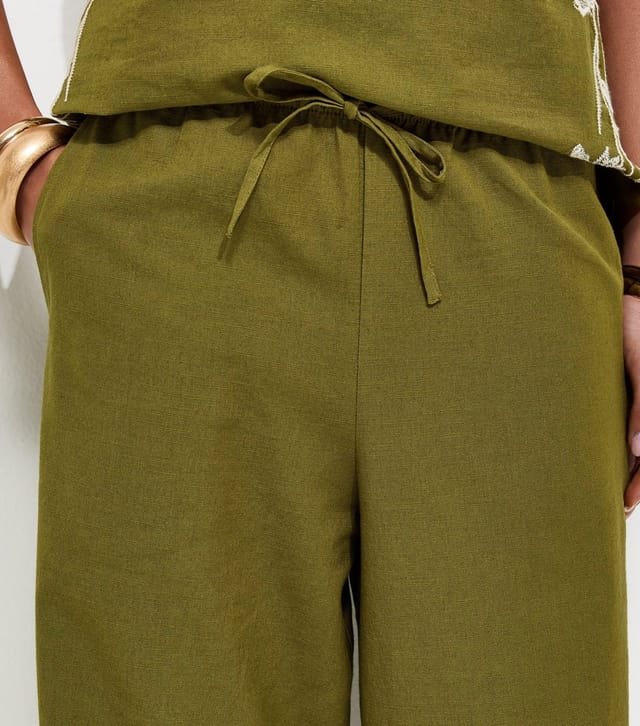 New Look Women's Green Cotton Floral Embroidery Wide Leg Trousers New Look - 2
