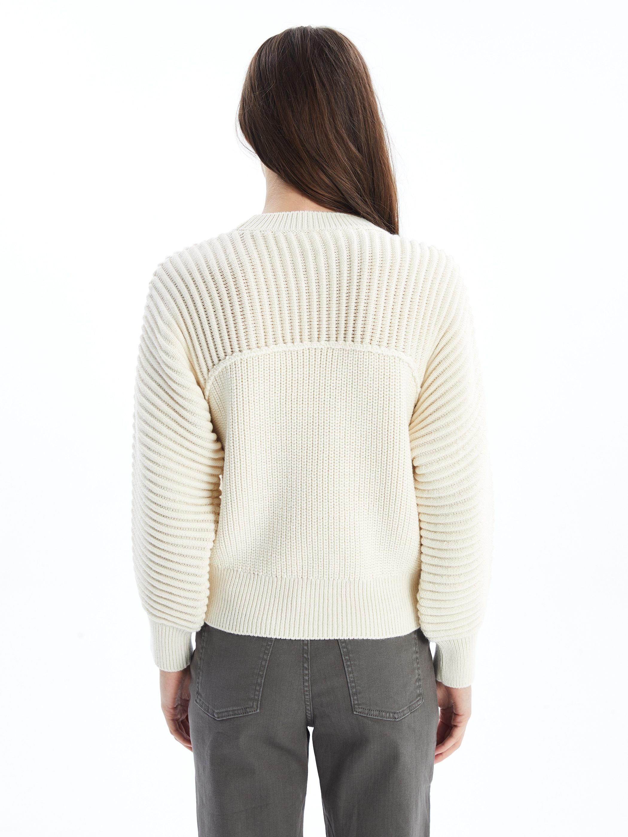 Dexia Dexia Women's Crew Neck Knitted Jumper with Textured Detail Ecru - 4