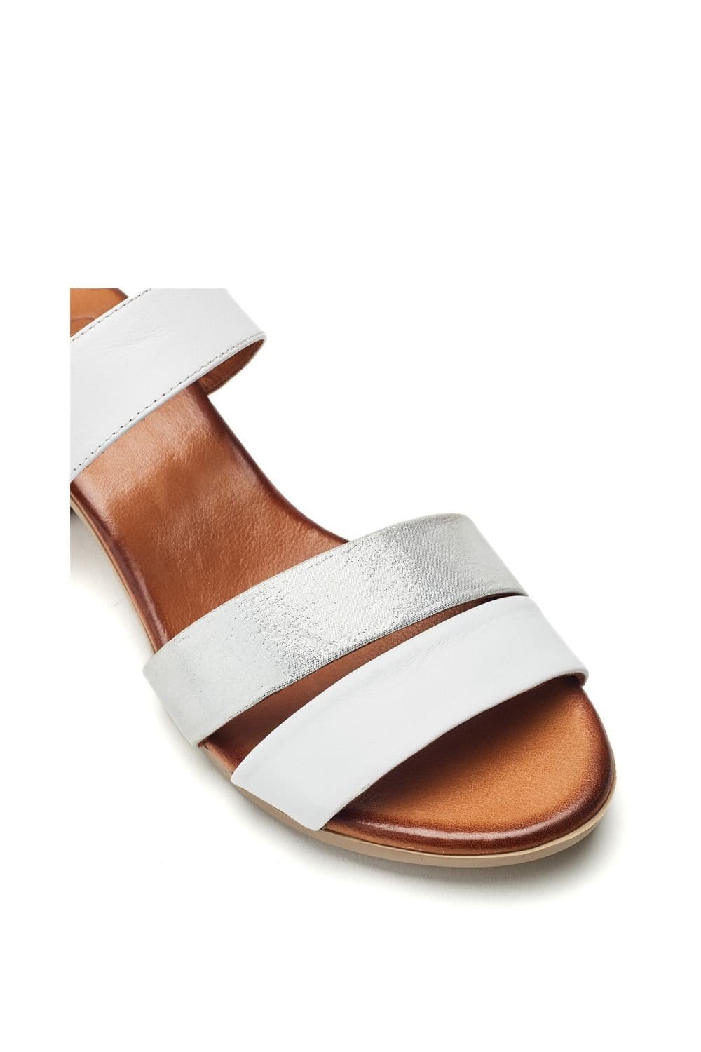 Moda In Pelle Moda In Pelle Women's 'Kala' Leather Sandals in White - 4