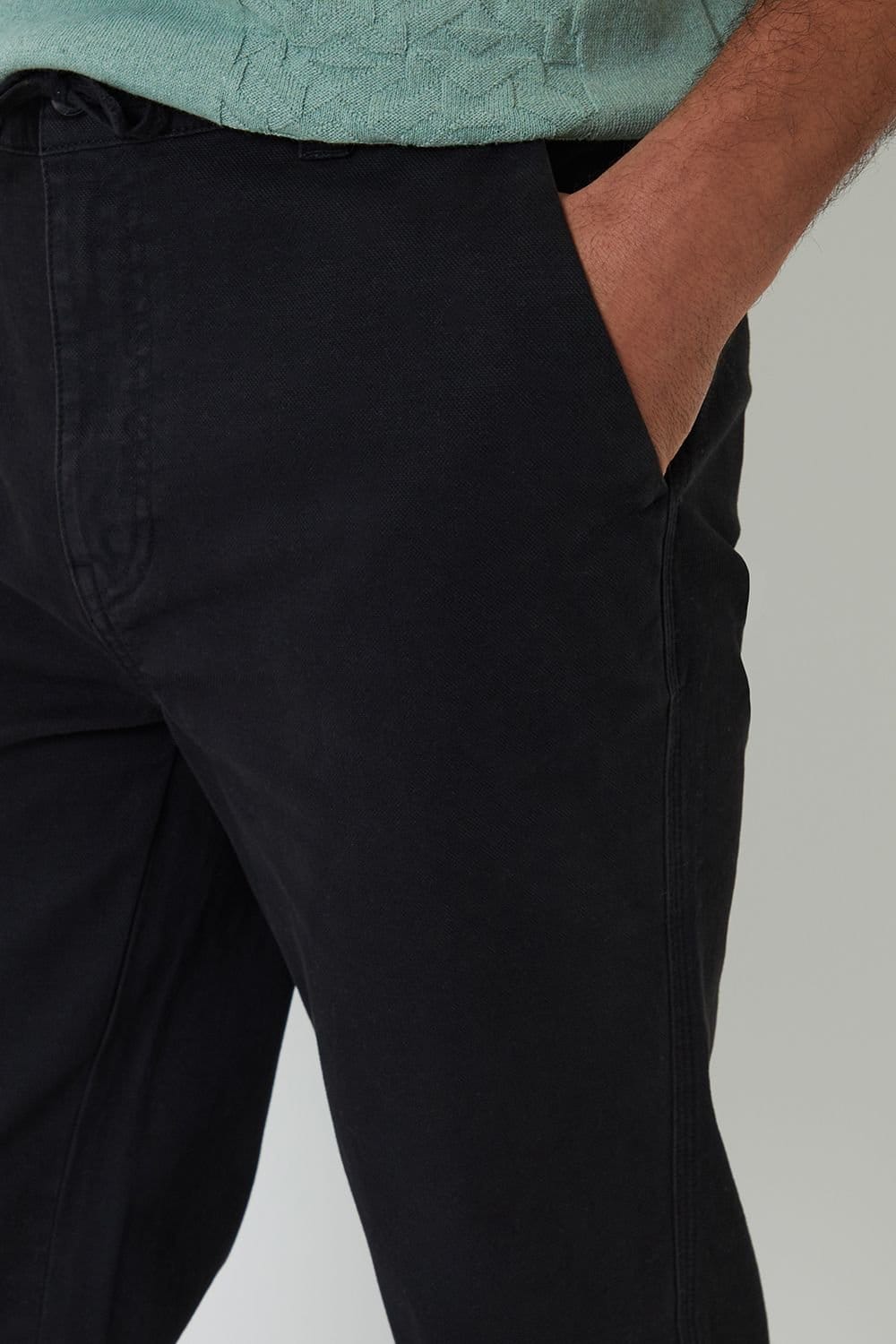 Threadbare Threadbare Men's Cotton Elasticated Waist Chino Trousers in Black - 4