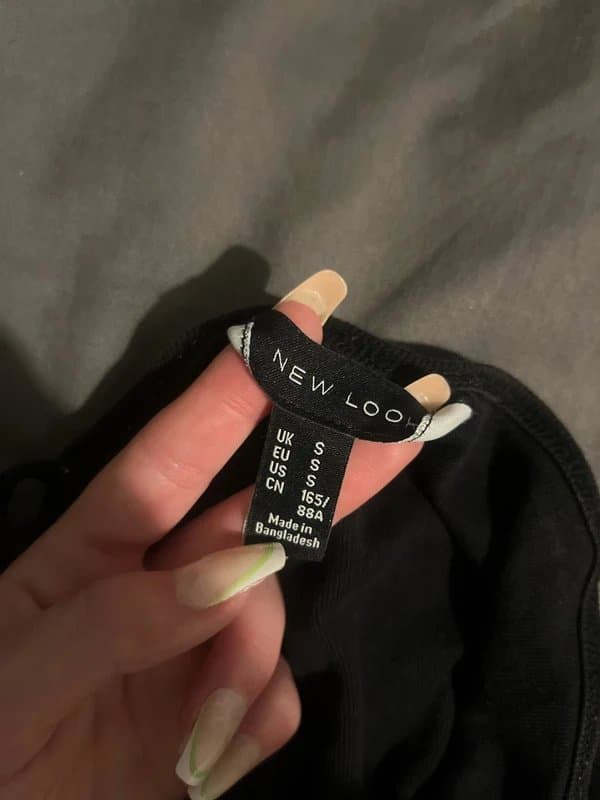 New Look Black New look cami Size Small