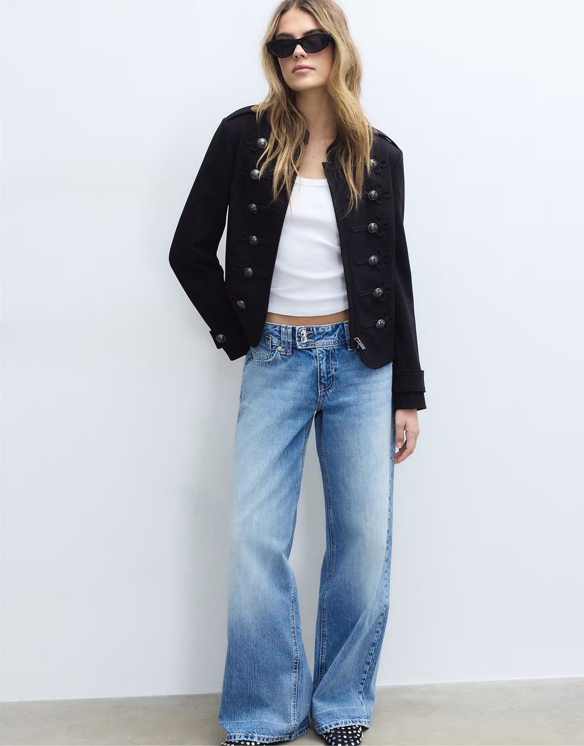 ASOS Stradivarius Low-rise wide-leg jeans with jewel button in medium light blue denim