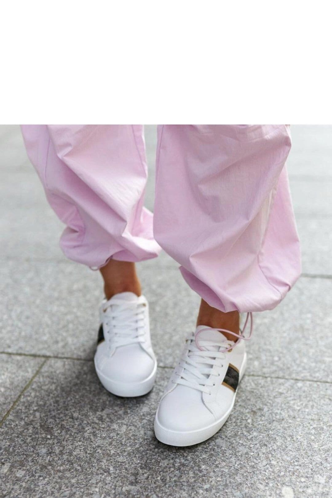 Love Lace Love Lace Women's White Sport Sneakers with Decorative Strap Zircon Details - 4