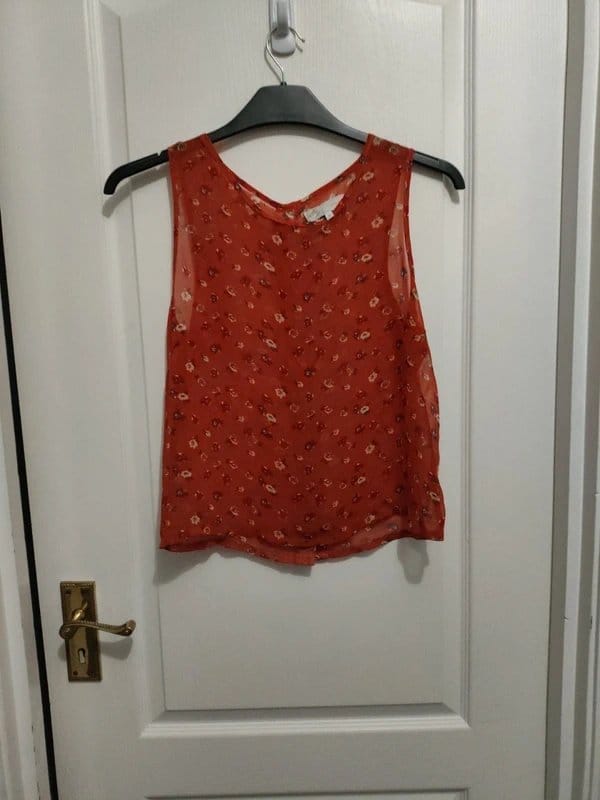 Cameo Rose Orange Floral Sleeveless Blouse Size 10