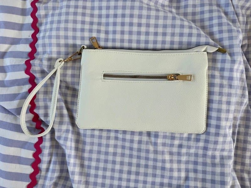New Look Cute little white clutch leather bag purse