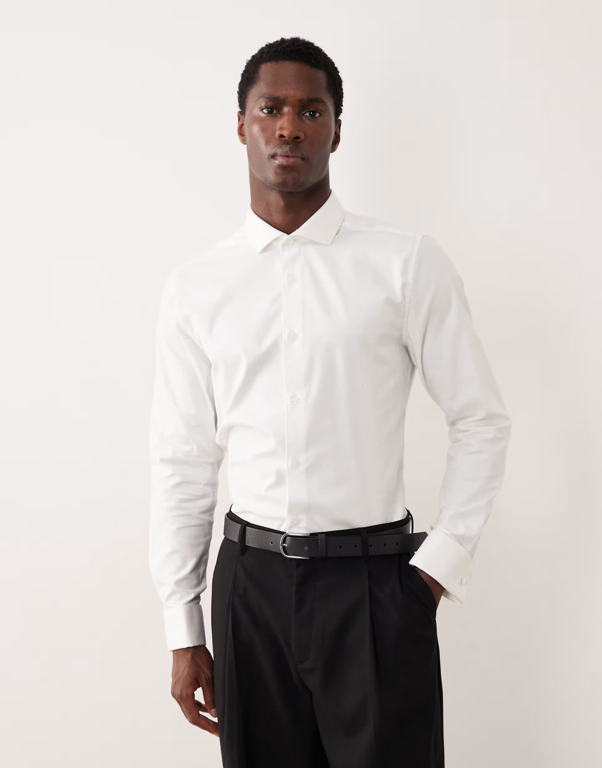 ASOS ASOS DESIGN slim fit easy iron smart twill shirt with double cuff in white