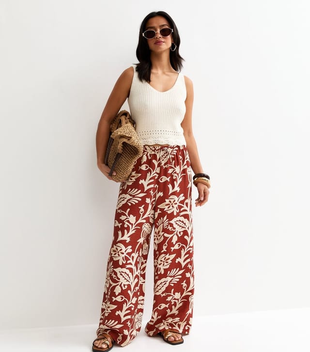 New Look Women's Petite Red Floral Drawstring Wide Leg Trousers New Look - 3