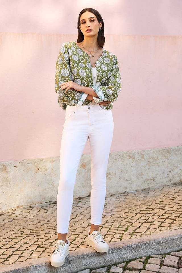 Yumi Yumi Women's Green Palm Reversible Cotton Quilted Jacket - 3