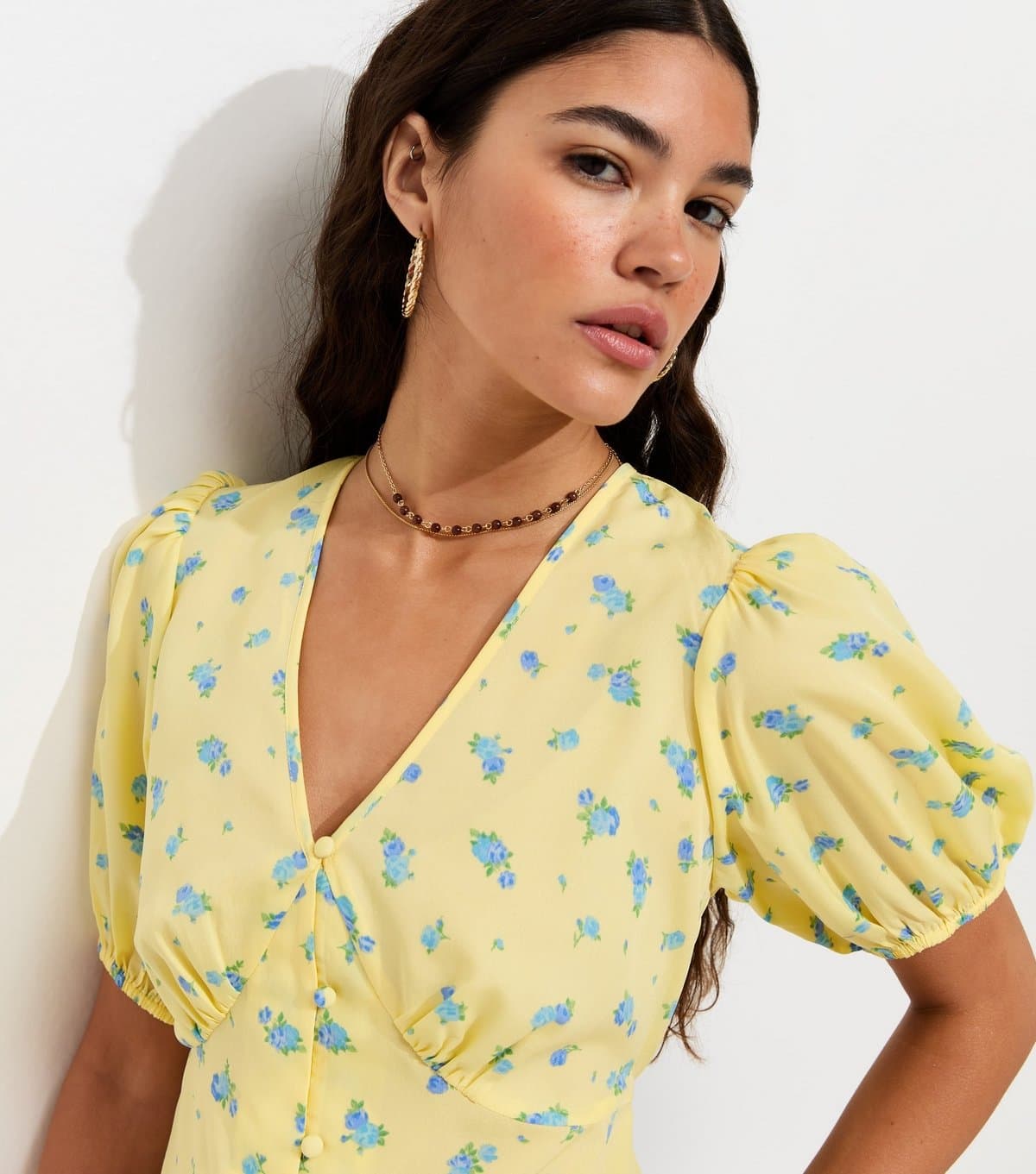 New Look New Look Yellow Floral Print V-Neck Tea Top