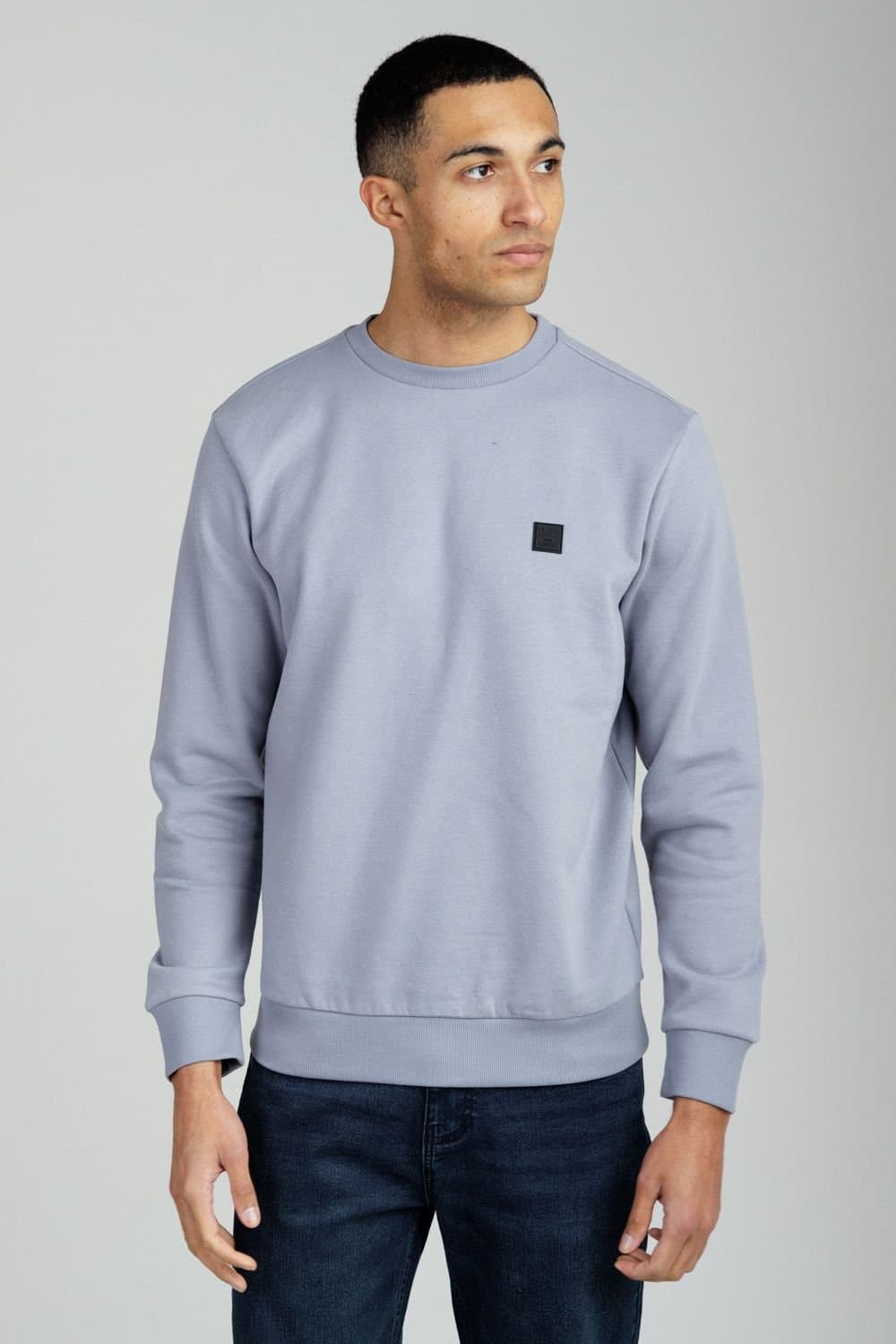 Tokyo Laundry Tokyo Laundry Men's Essential Brushed Fleece Crew Sweatshirt in Light Blue