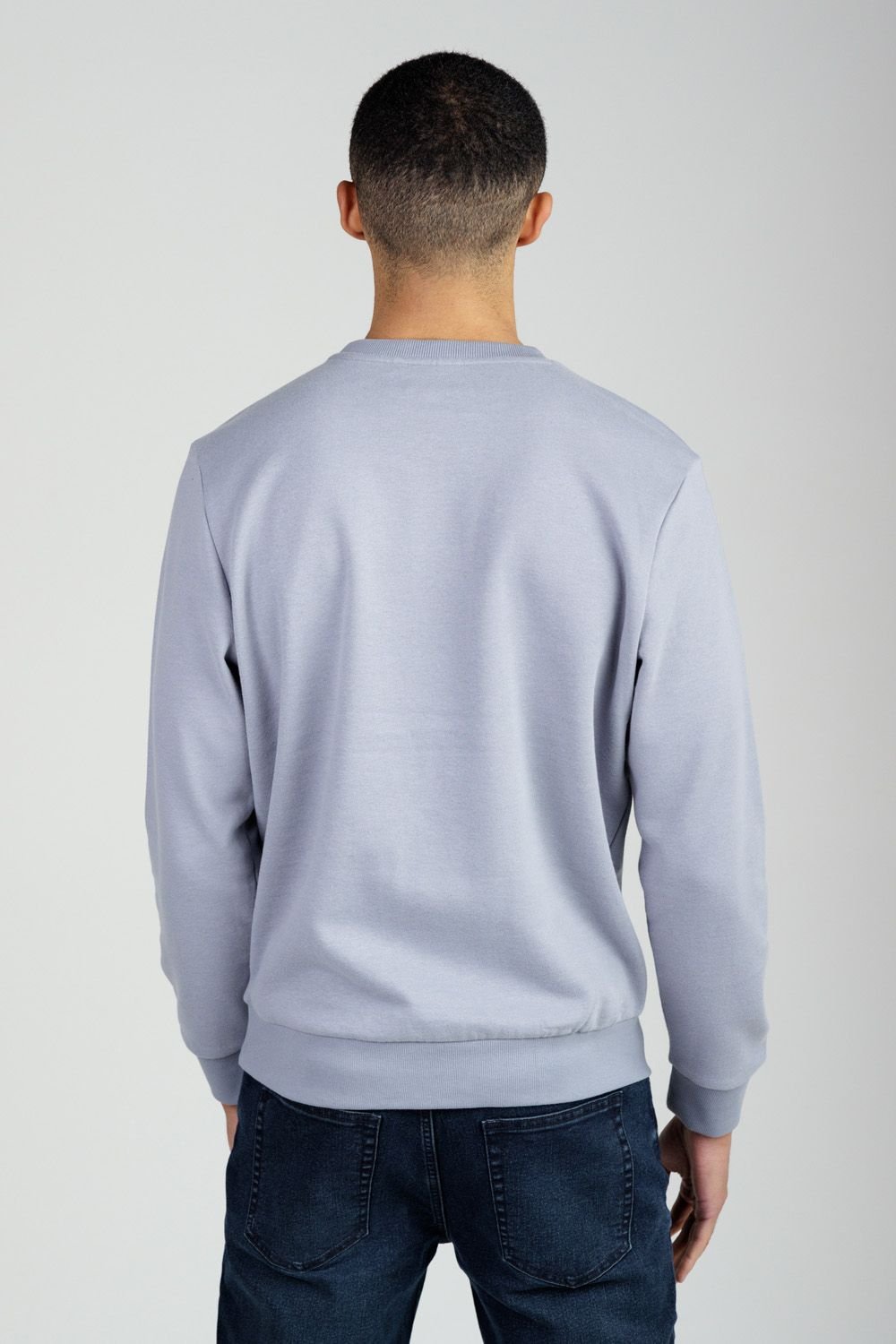 Tokyo Laundry Tokyo Laundry Men's Essential Brushed Fleece Crew Sweatshirt in Light Blue - 2