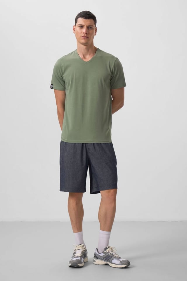 Tommy Life Tommy Life Men's V-Neck Short Sleeve T-Shirt in Green - 3
