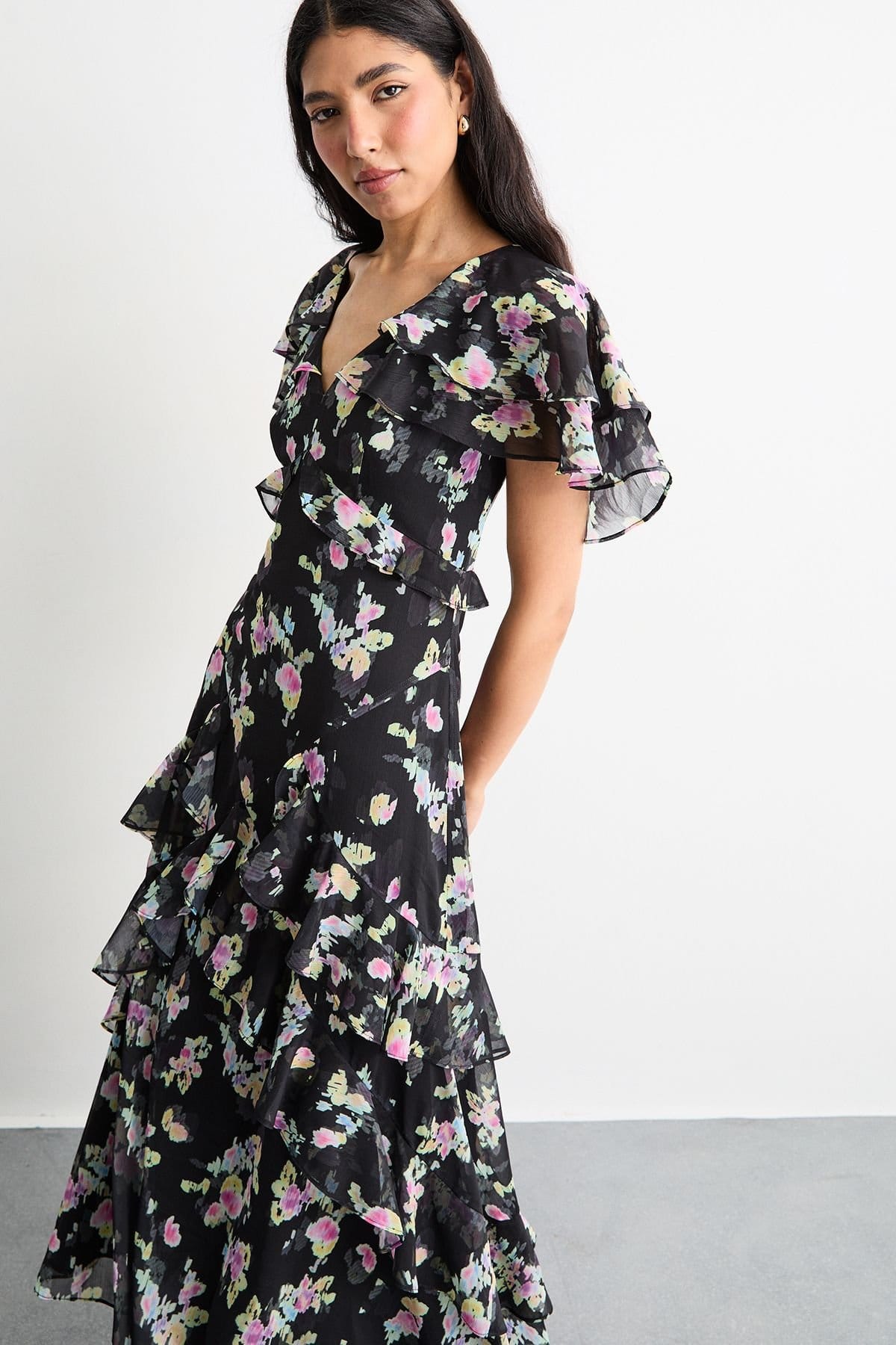 Warehouse Warehouse Women's Flutter Sleeve Floral Print Frill Detail Maxi Dress in Black - 4