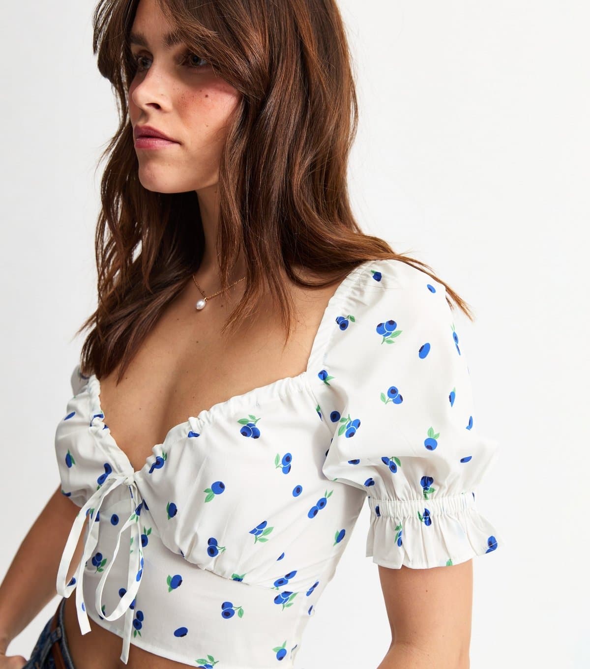 New Look Women's White Blueberry Print Milkmaid Crop Top New Look