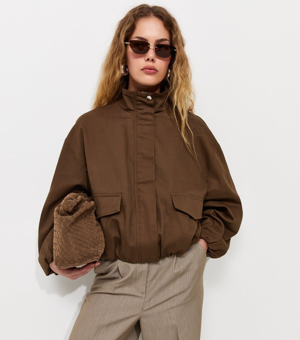 New Look Women's Mink Cotton Funnel Neck Bubble Hem Short Jacket New Look