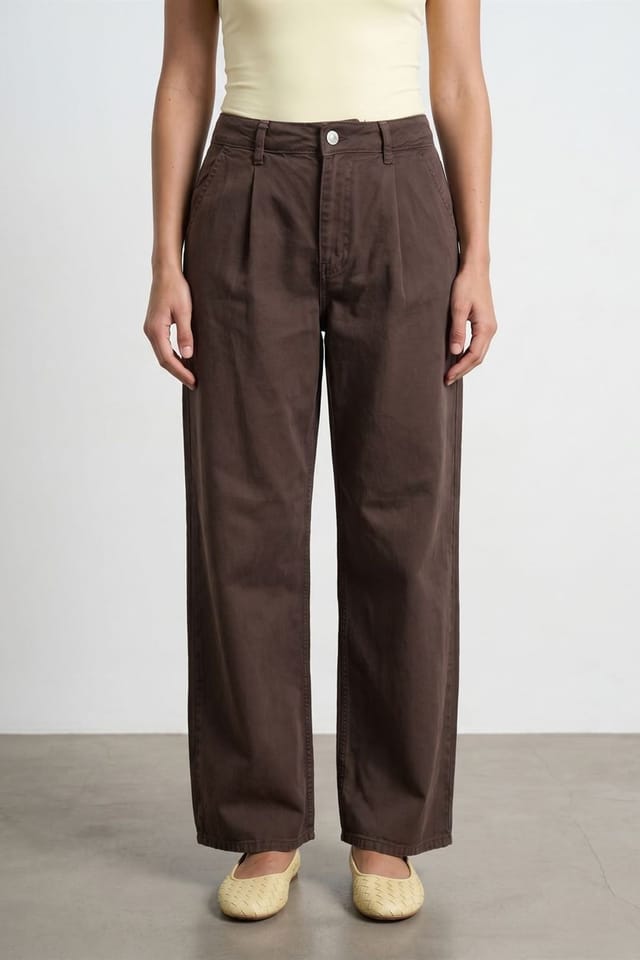 Dilvin Dilvin Women's Mid-Waist Wide-Leg Pleated Trousers in Brown - 3