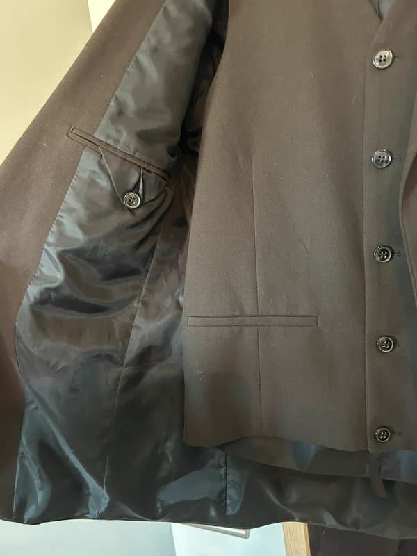 ASOS Men’s brown ASOS suit jacket and waist coat