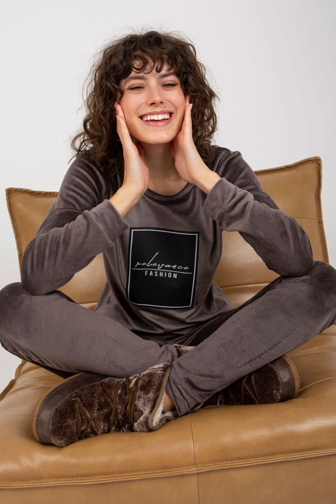 Love Lace Love Lace Women's Velour Tracksuit Set Sweatshirt & Pants Style 177075 in Grey