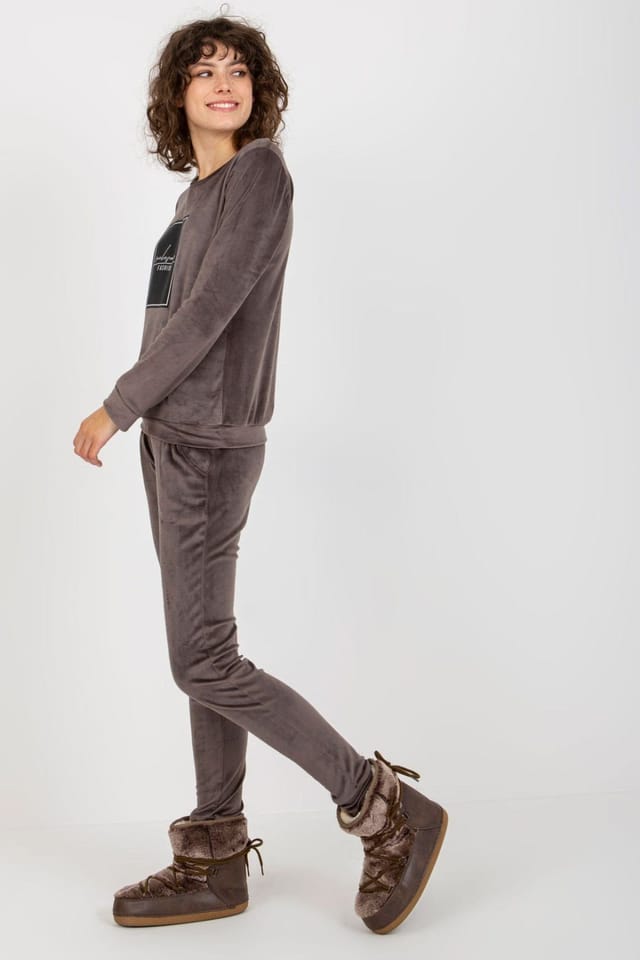 Love Lace Love Lace Women's Velour Tracksuit Set Sweatshirt & Pants Style 177075 in Grey - 2