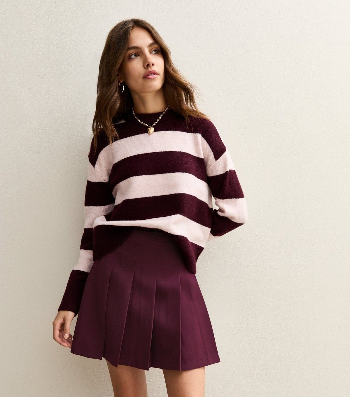 New Look Women's Burgundy Pleated Mini Skirt New Look
