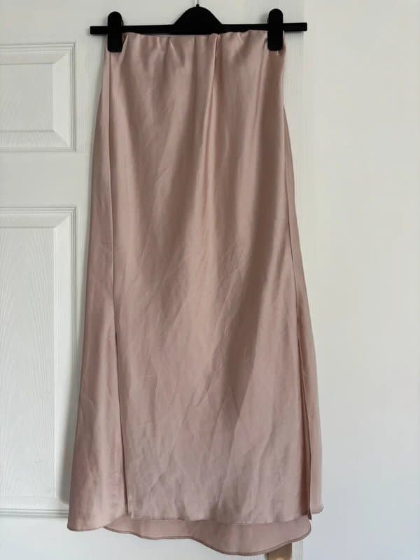 ASOS ASOS pink satin skirt