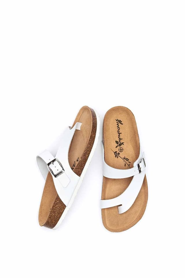 Moshulu Moshulu Women's 'Wilma 2' Toe-Post Cork Footbed Sandals in White - 2
