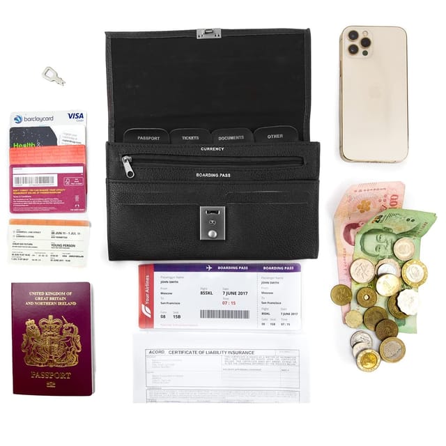 Woodland Leathers Woodland Leathers Men's RFID Passport Holder Travel Document Organiser Wallet in Black - 3
