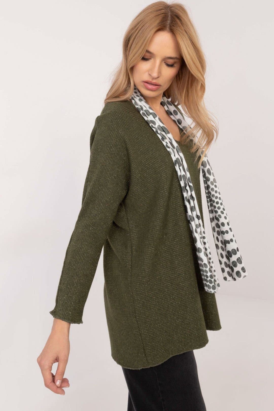Love Lace Love Lace Green Shimmer V-Neck Knit Sweater With Scarf