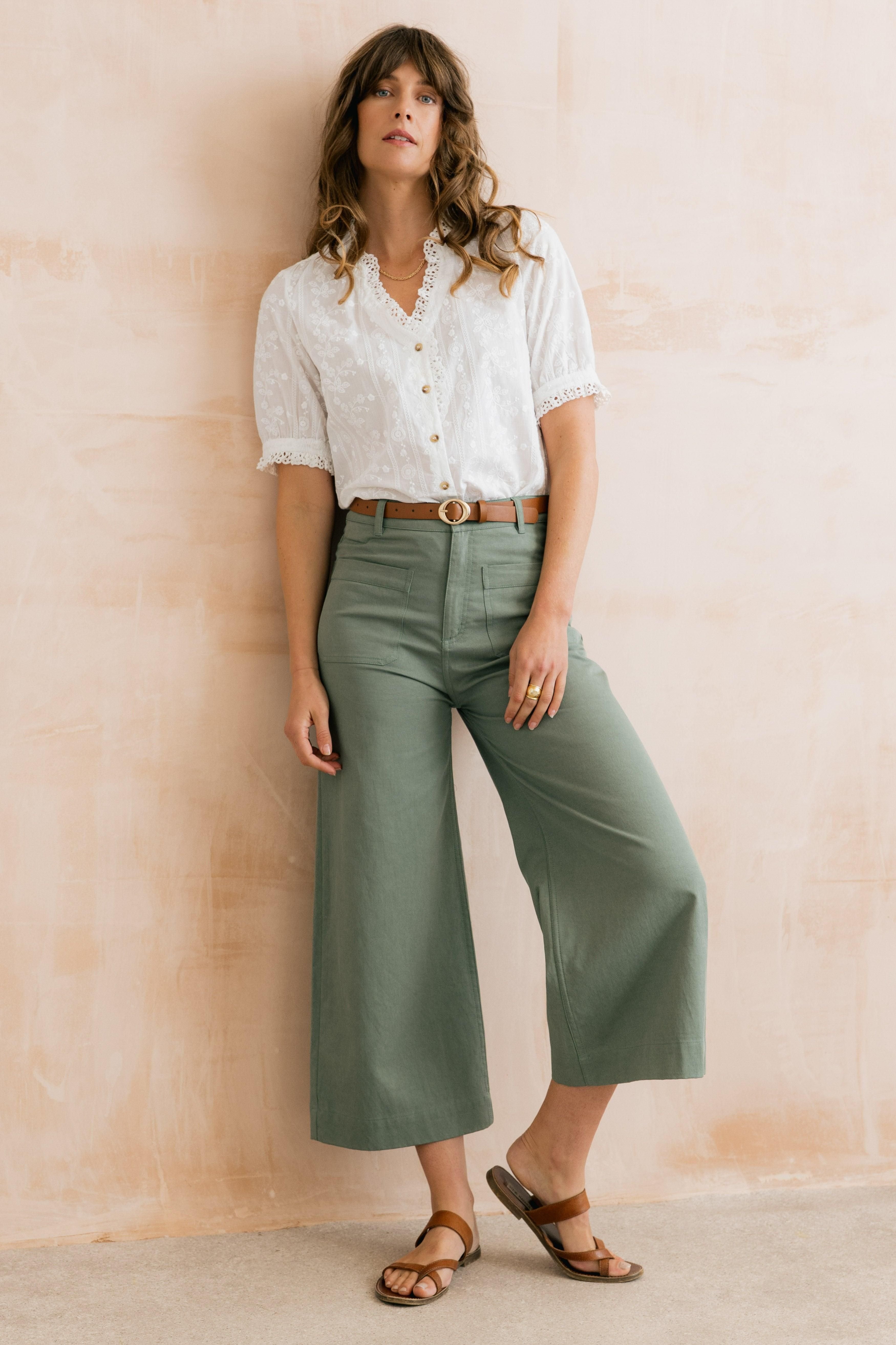 Lily & Me Lily & Me Women's Amelia Cropped Wide Leg Trousers in Green - 2