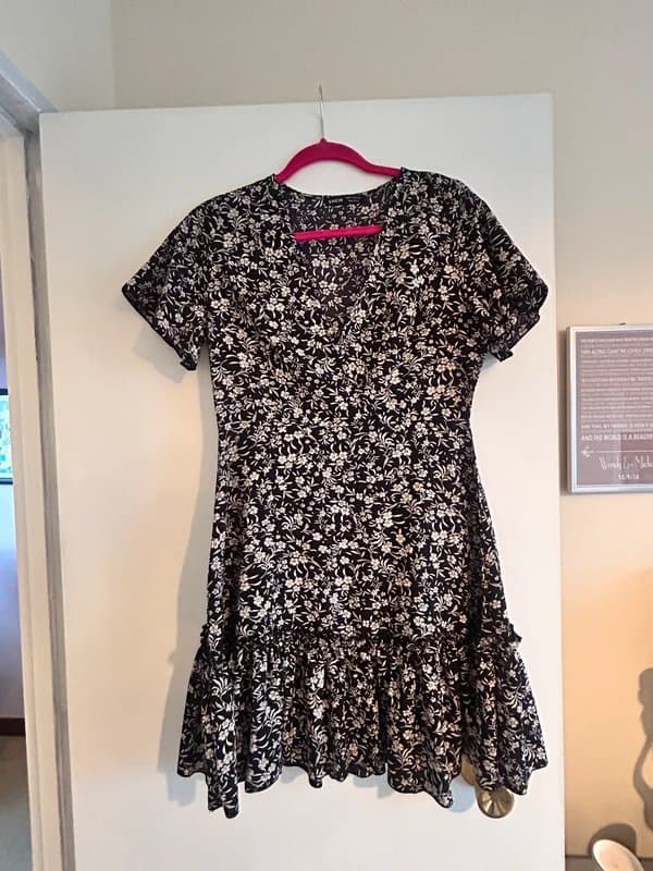 Shein Pretty mini dress