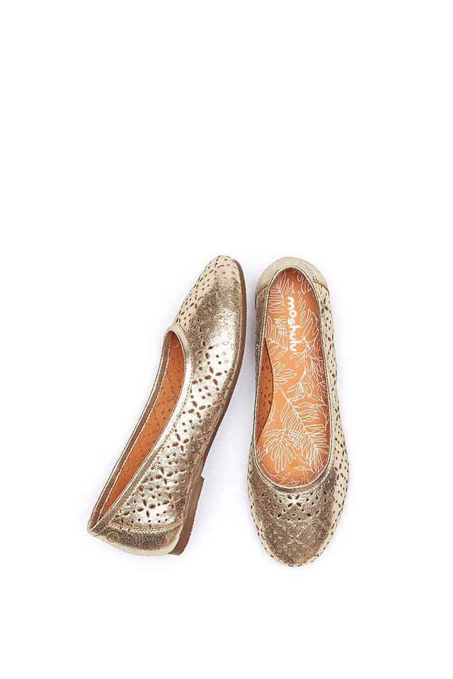 Moshulu Moshulu Women's 'Senara' Punched Pattern Ballerina Pumps in Metallic Gold - 2