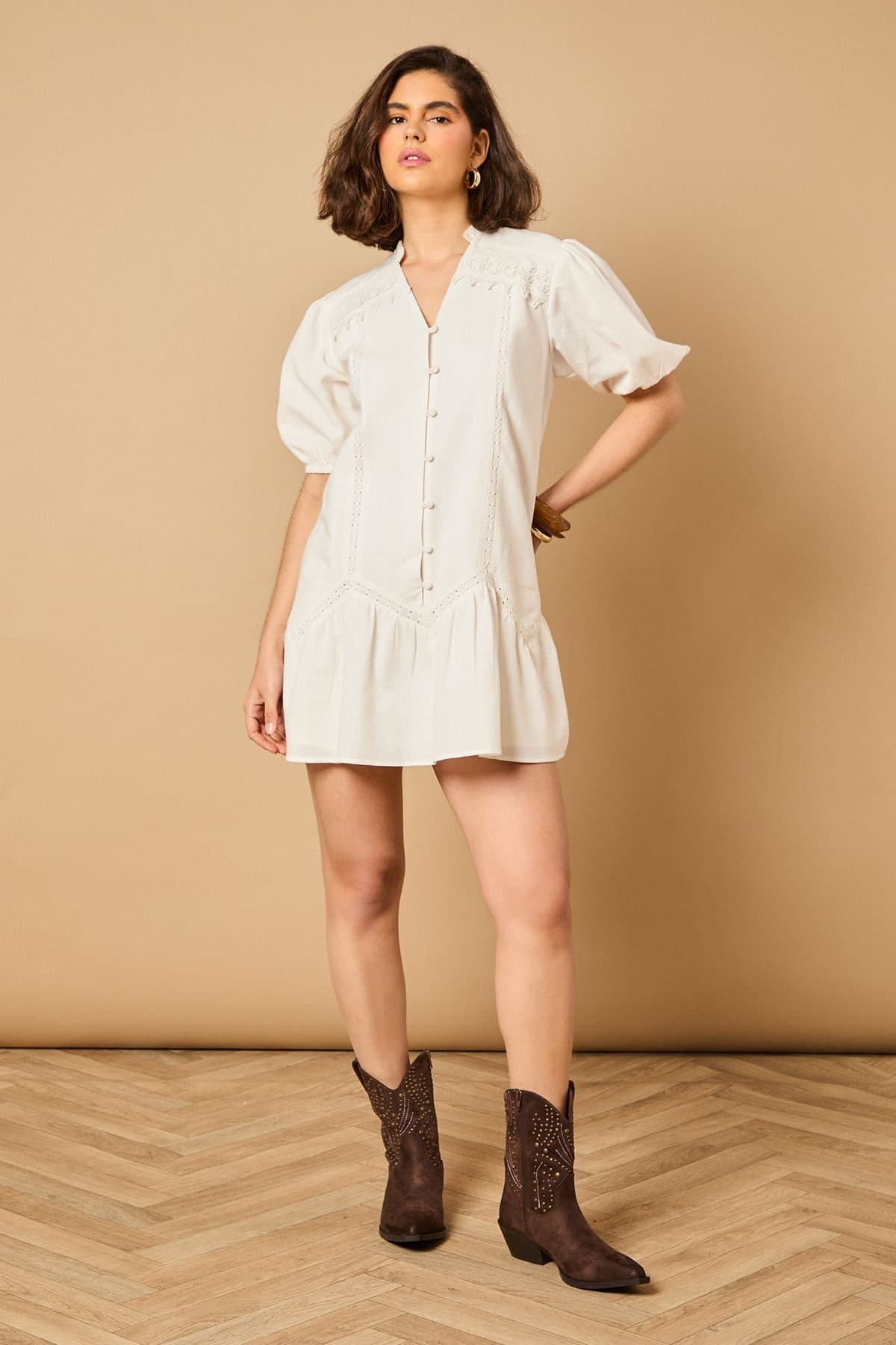 Oasis Oasis Women's Lace Trim Mini Dress in Ivory