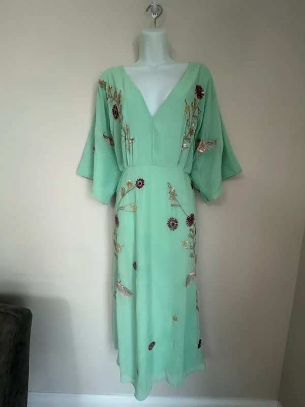 Monsoon * NEW * (shop floor) Monsoon Rosalie hand-embellished dress green (RRP£150) UK 18