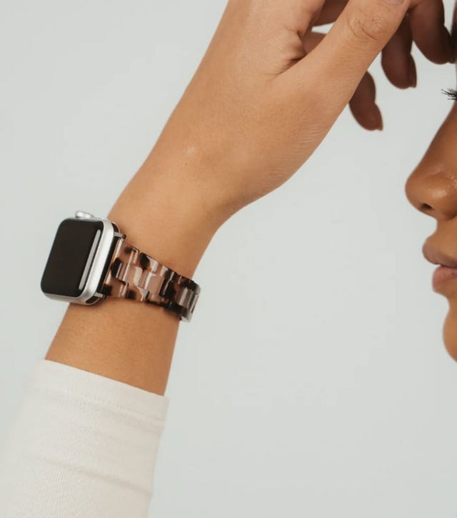 Coconut Lane Slim Luxe Ivory Tort Apple Watch Strap Coconut Lane New Look - 3