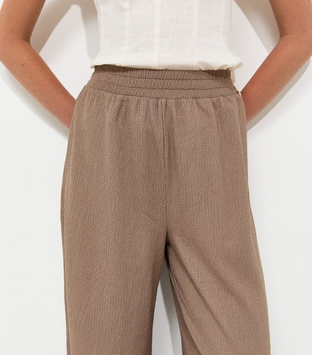New Look Women's Mink Crinkled Jersey Wide Leg Trousers New Look - 2