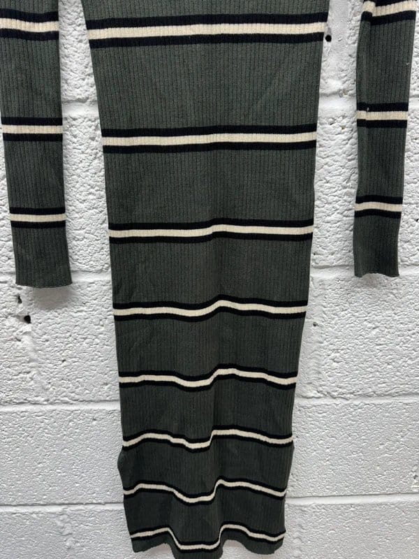 Women’s khaki green stripe new look midi dress new with tags