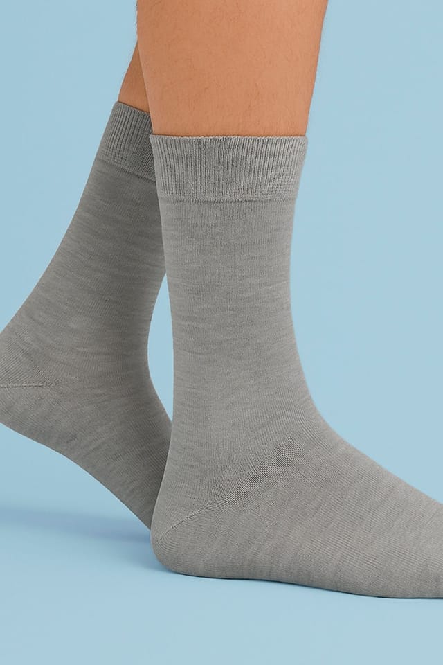 Steven Steven Men's Cashmere Socks - Luxury Soft & Warm Seamless Everyday Socks in Grey - 3