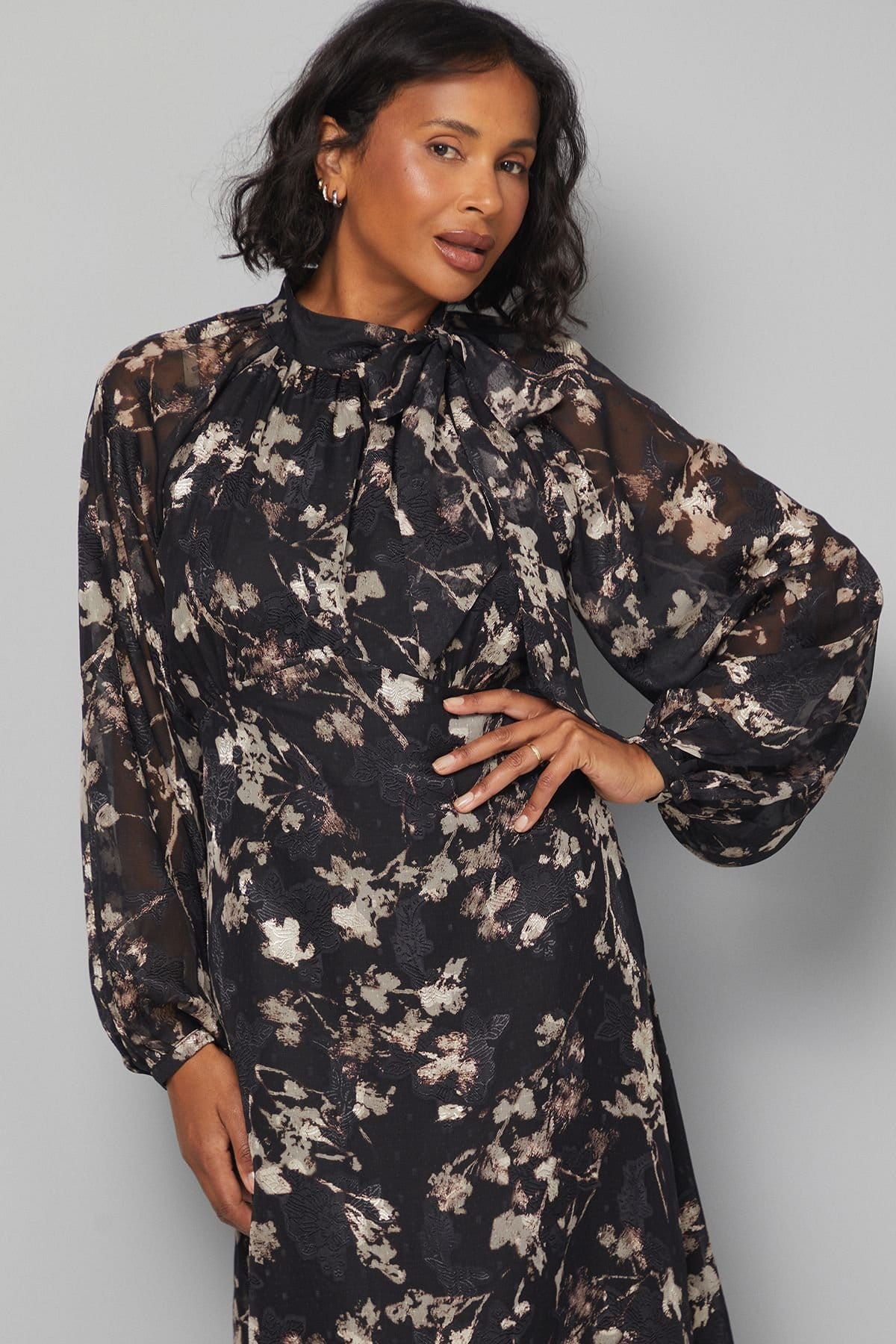 Wallis Wallis Women's Floral Burn Out Tie Neck Midi Dress in Black - 4