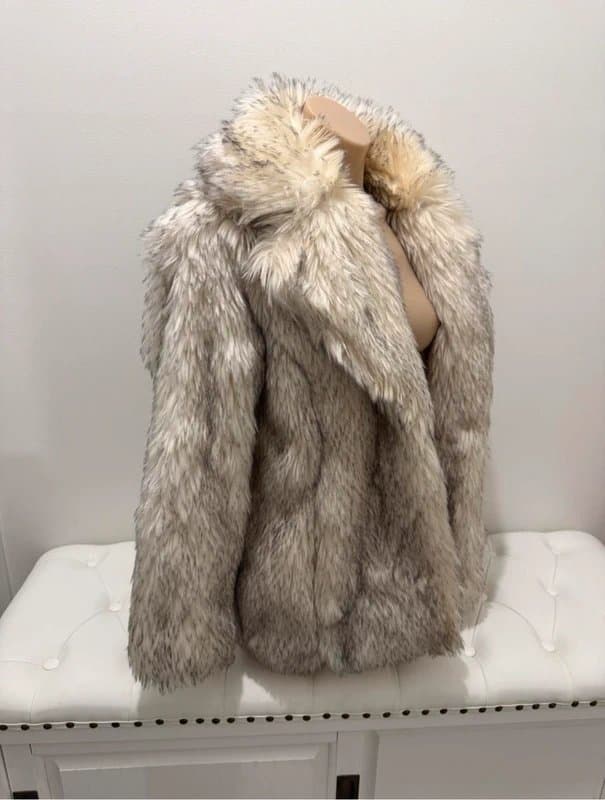 ASOS ASOS Faux Fur Coat – Cream & Grey – UK 8 / AU 8