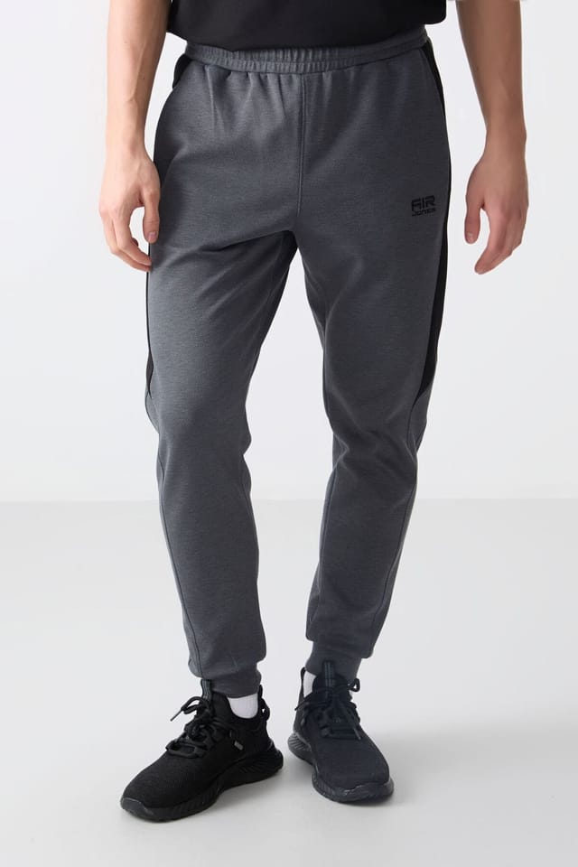 Tommy Life Tommy Life Men's Regular-fit Fleece Sweatpants in Dark Grey - 2