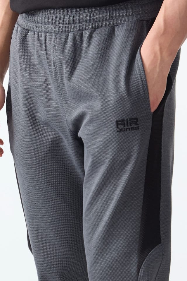 Tommy Life Tommy Life Men's Regular-fit Fleece Sweatpants in Dark Grey - 3