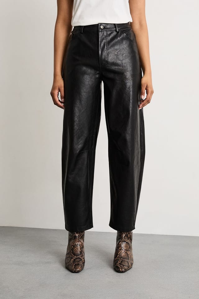 Warehouse Warehouse Women's Barrel Leg Faux Leather Trouser in Black - 2