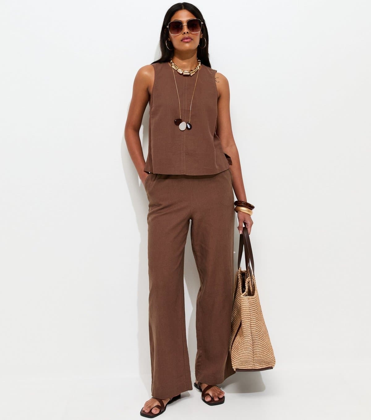 New Look Women's Dark Brown Linen Blend Wide Leg Trousers New Look
