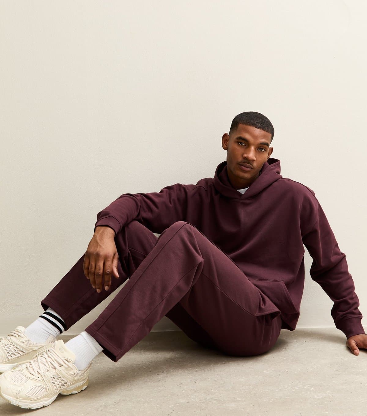 New Look Men's Burgundy Regular Pintuck Jersey Straight Leg Joggers New Look