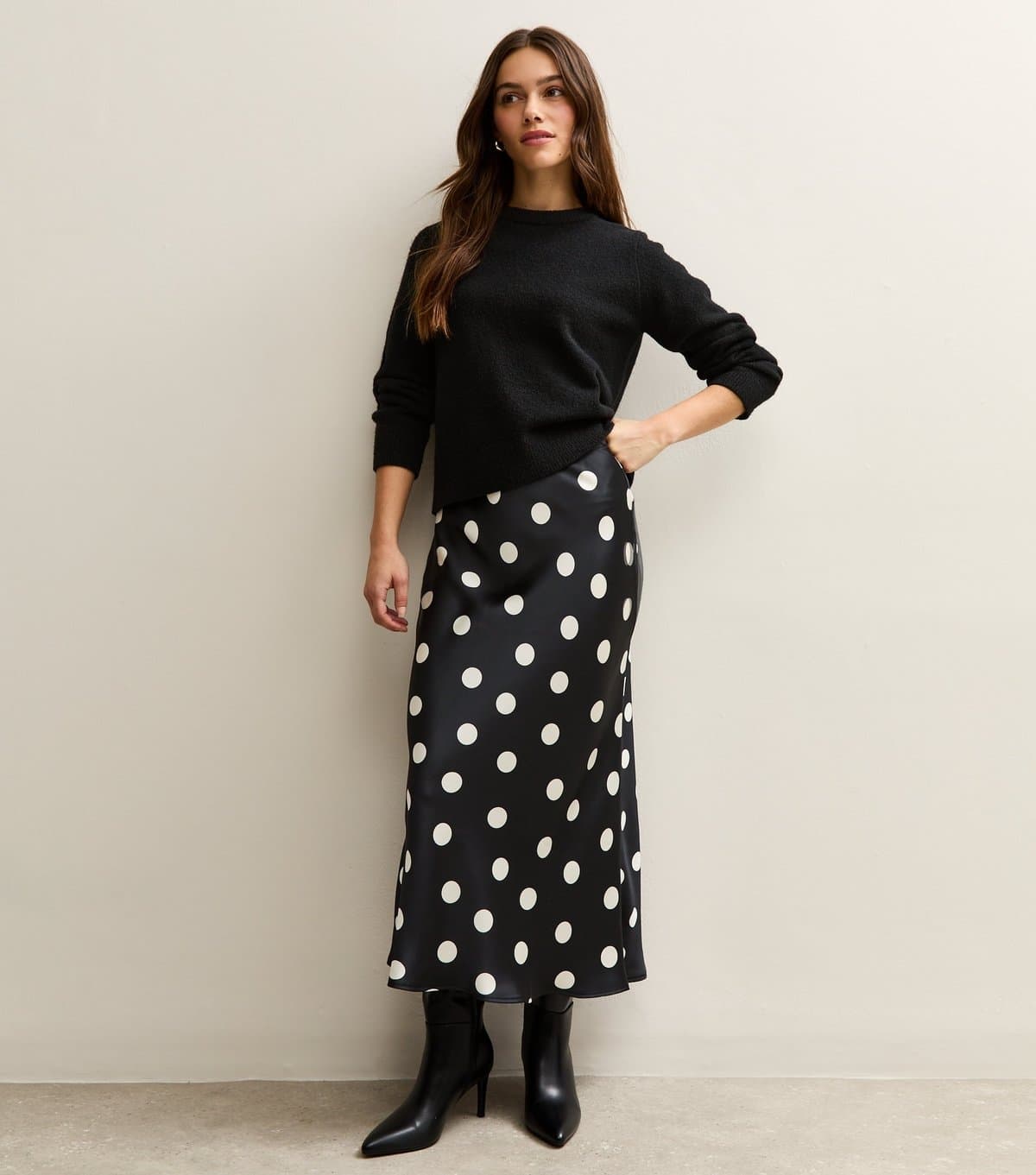 New Look Women's Petite Black Polka Dot Bias Cut Midi Skirt New Look