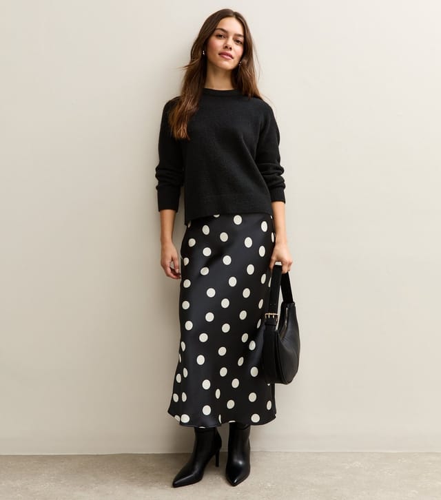 New Look Women's Petite Black Polka Dot Bias Cut Midi Skirt New Look - 3