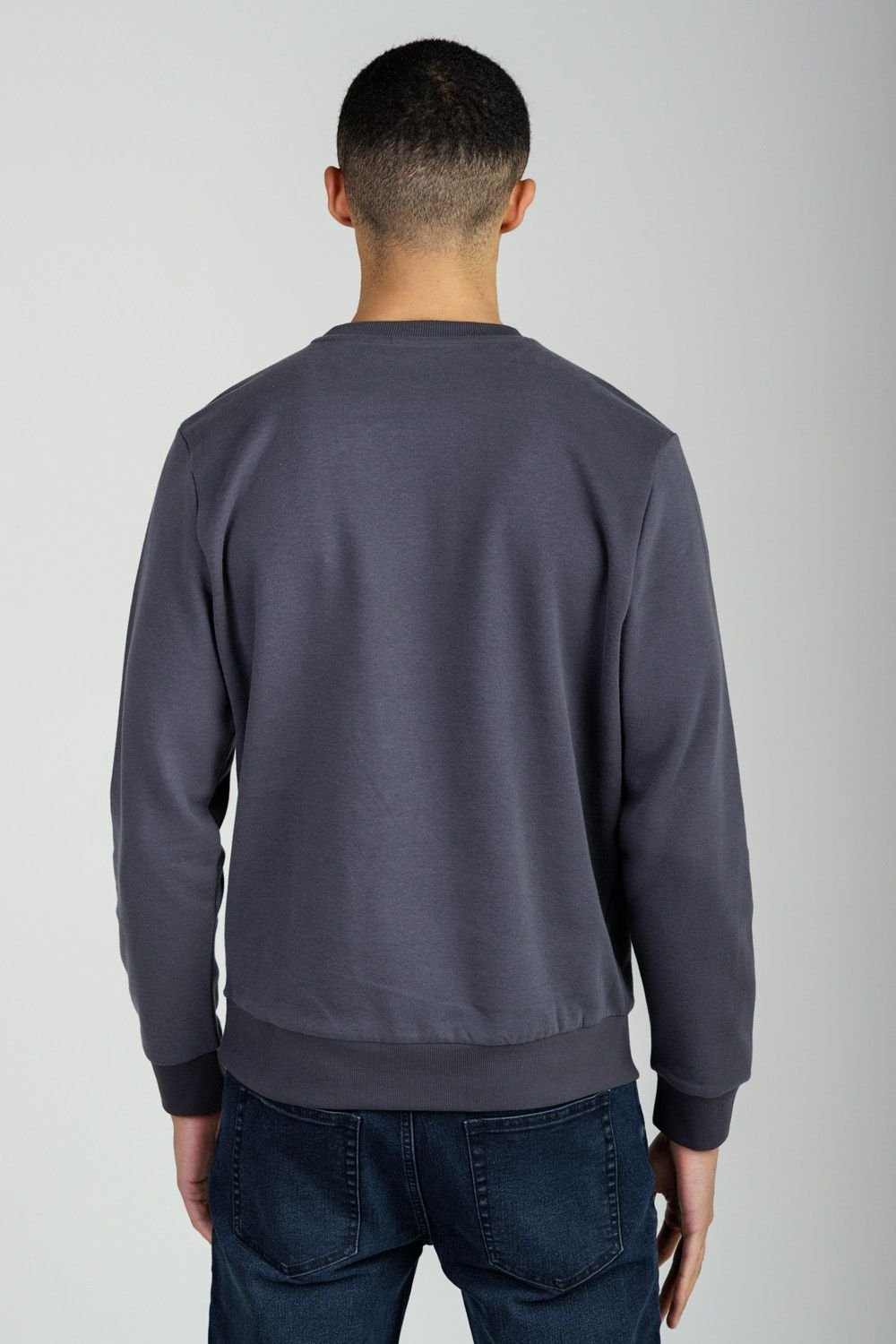 Tokyo Laundry Tokyo Laundry Men's Essential Brushed Fleece Crew Sweatshirt in Grey - 2