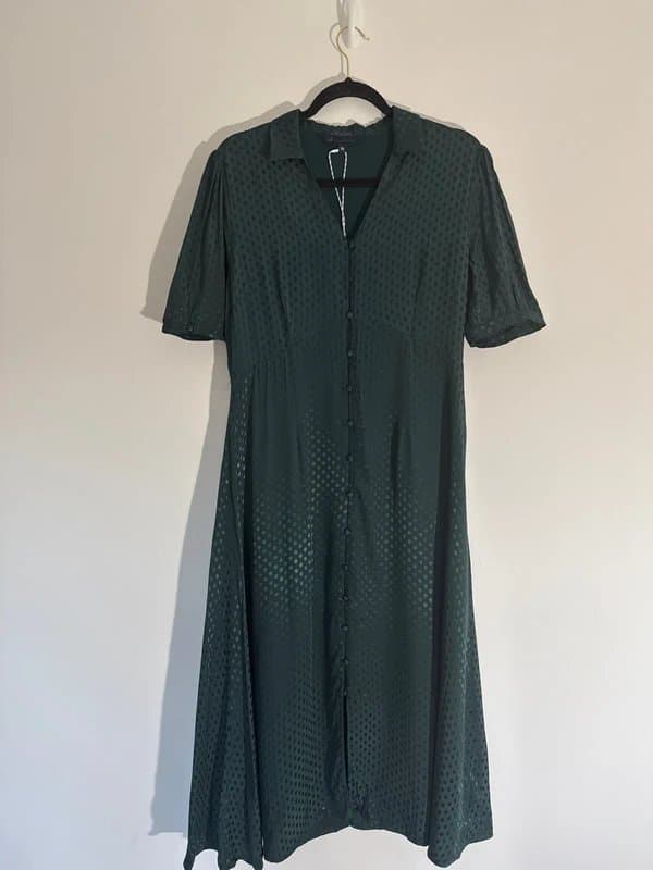 Crew Clothing Company New (with Tag) Crew Clothing Company Green Dotty Midi Dress- size 12 -stunning !