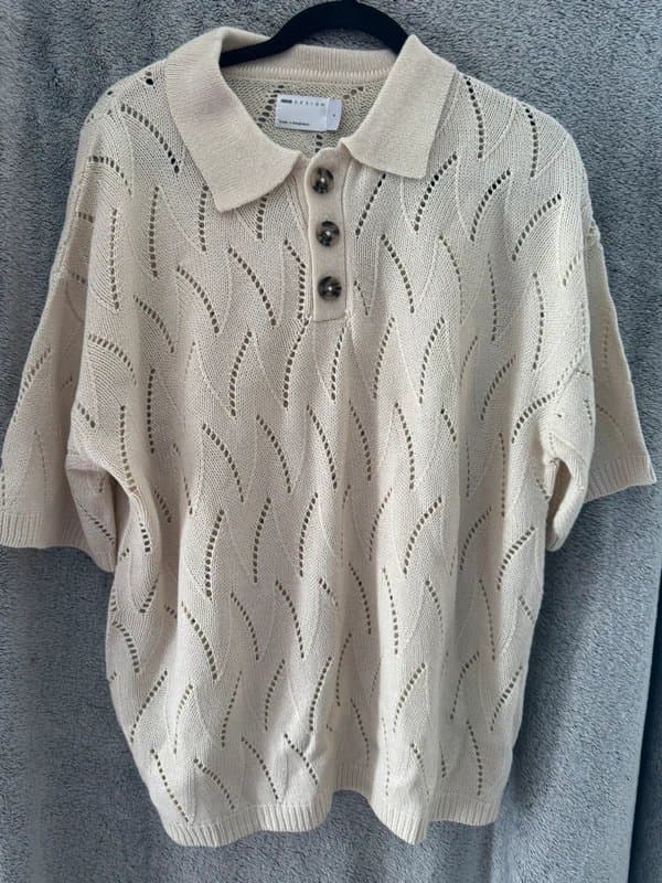 ASOS Design ASOS  oversized knitted pointelle polo in stone beige featuring a drop-shoulder design. Small