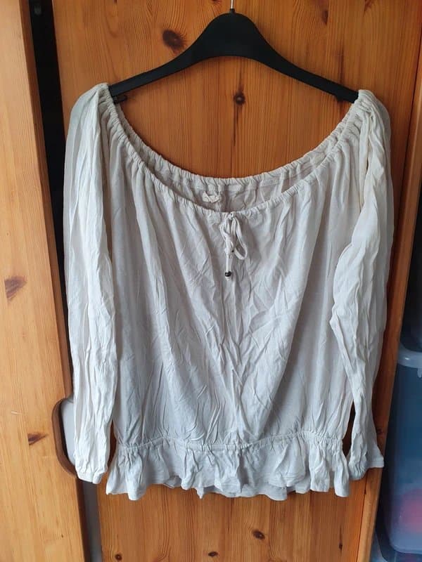 New Look Cream off shoulder top